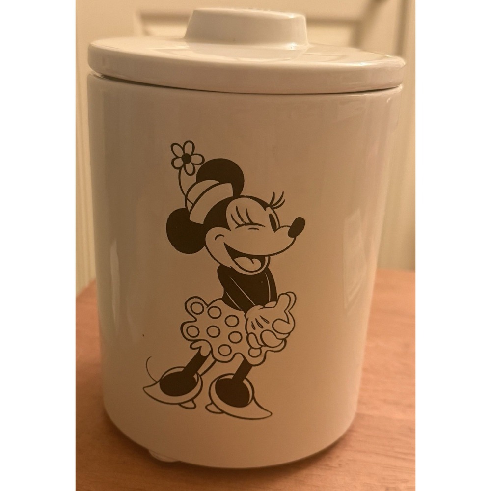 Disney Mickey Mouse & Friends MINNIE MOUSE 8" X 5" Ceramic canister/cookie Jar